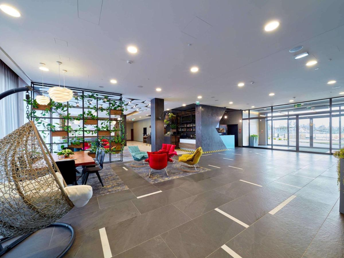 Hotel Ibis Styles Nowy Targ Esterno foto