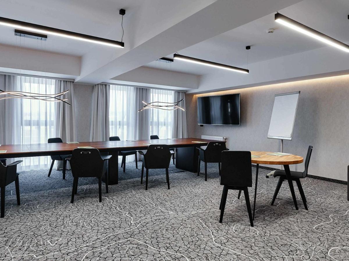 Hotel Ibis Styles Nowy Targ Esterno foto