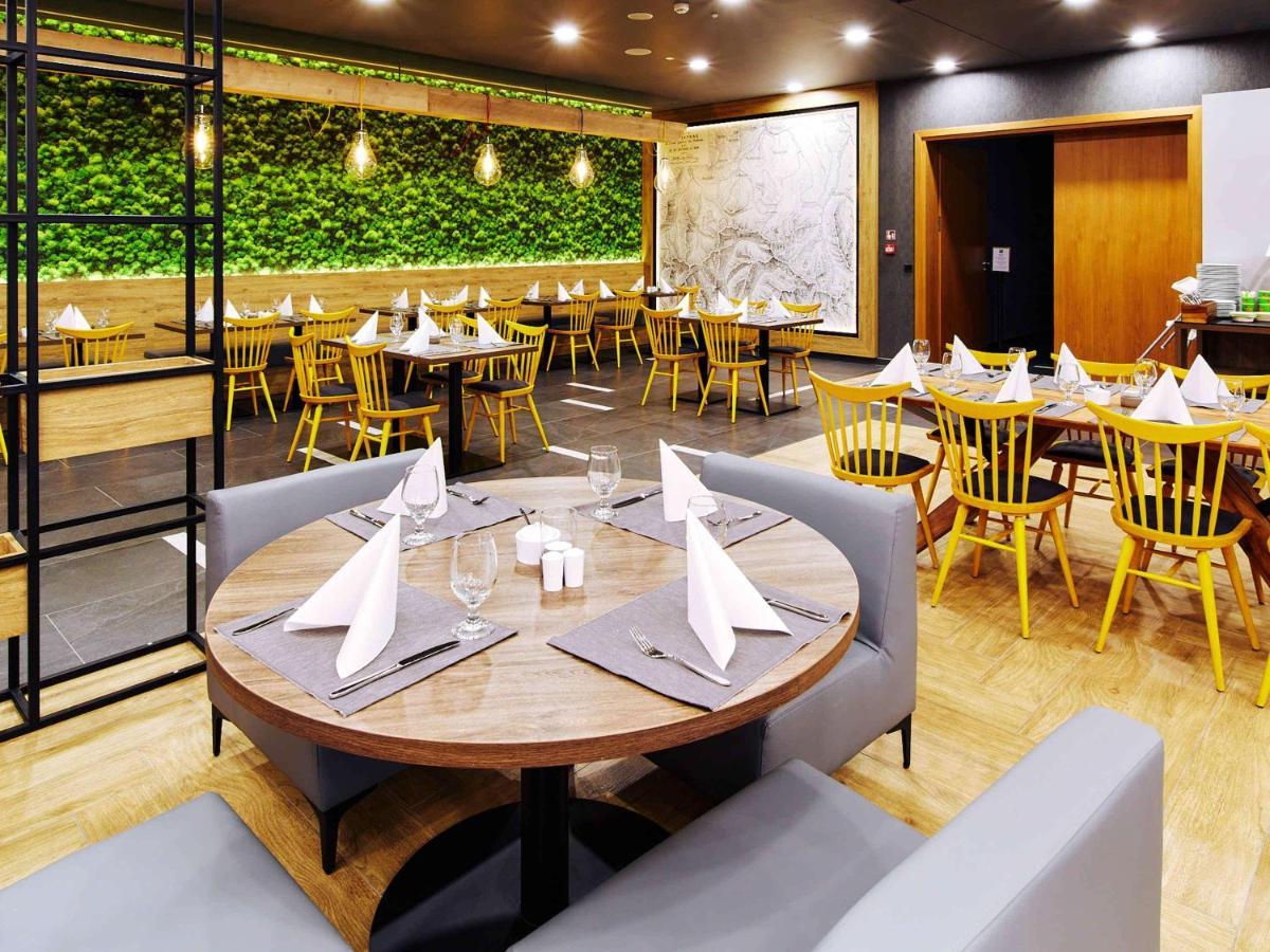 Hotel Ibis Styles Nowy Targ Esterno foto