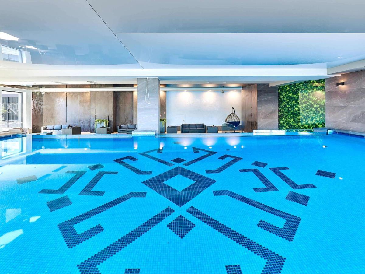 Hotel Ibis Styles Nowy Targ Esterno foto