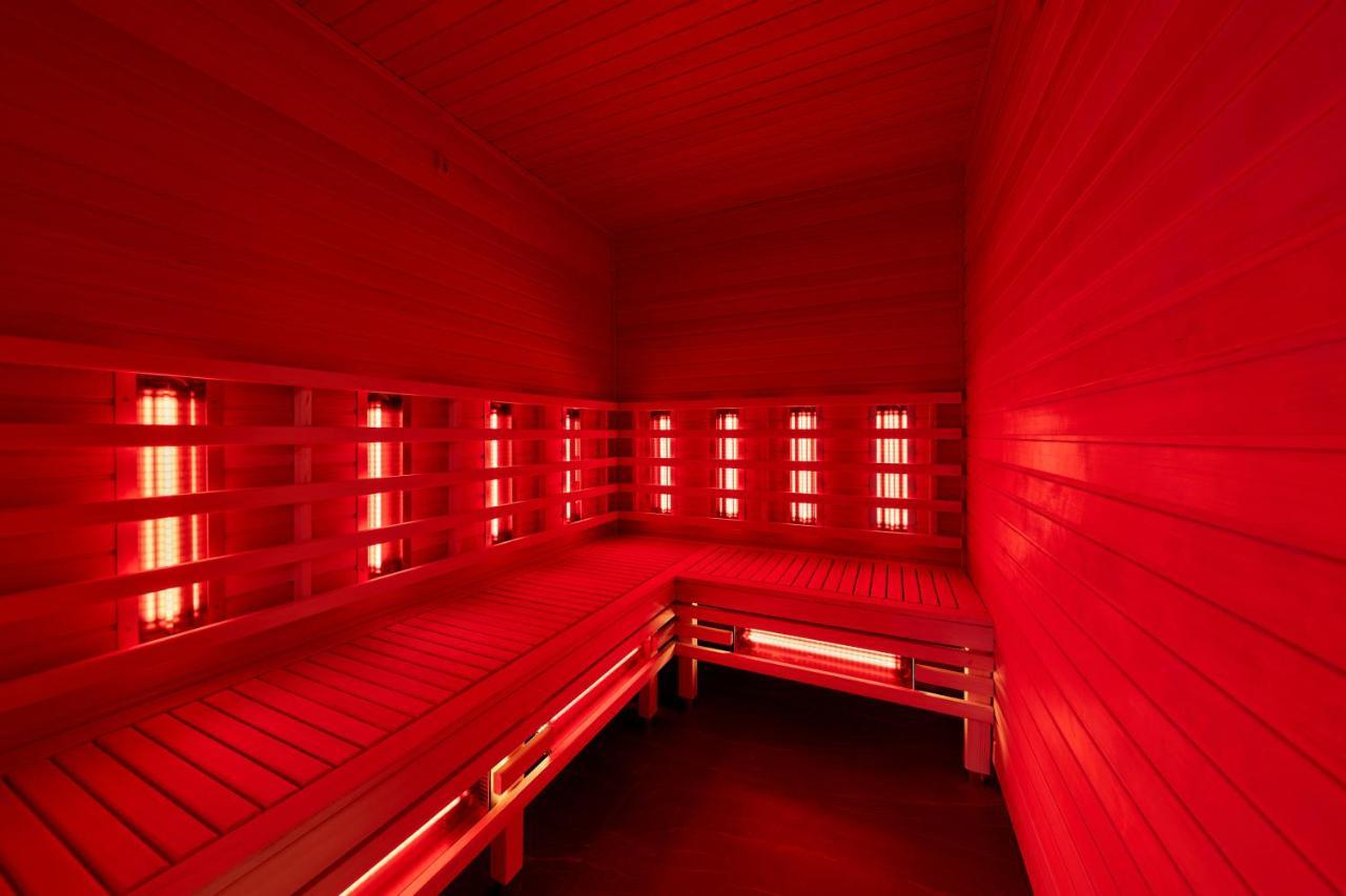 Hotel Ibis Styles Nowy Targ Esterno foto